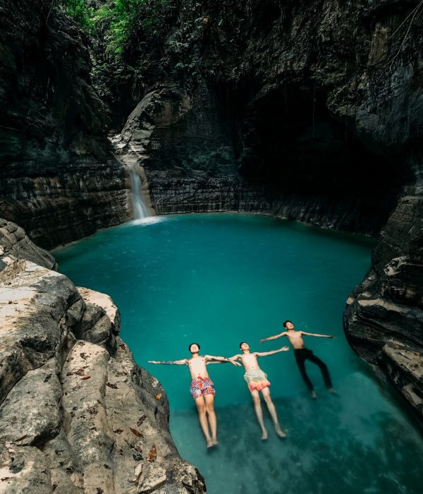 Waimarang waterfall – Explore Sumba Island waterfalls - Indonesia